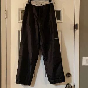 Reebok nylon/polyester workout pants w/pockets